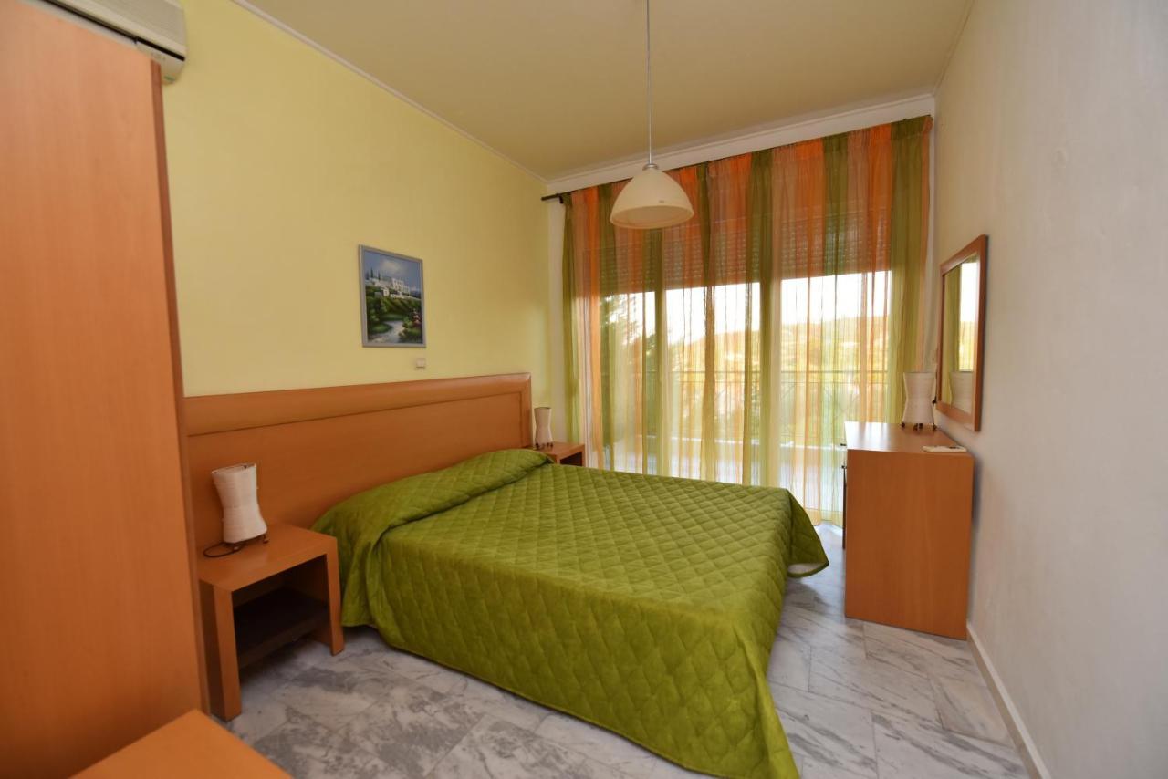 Olympic Kosma Hotel & Villas - Ханиоти Экстерьер фото